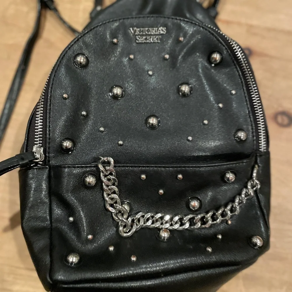 Victoria’s Secret Embellished Silver Small City Backpack Travel Grunge festival - Picture 2 of 9